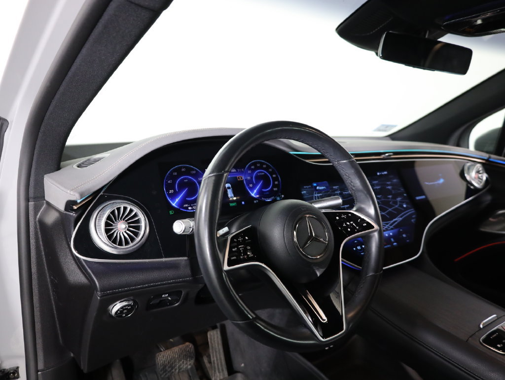 Used 2023 Mercedes-Benz EQS 580 4MATIC SUV image 28