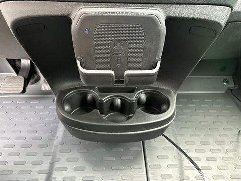 New 2024 RAM ProMaster 2500 w/ Quick Order Package 22H SLT+ image 22