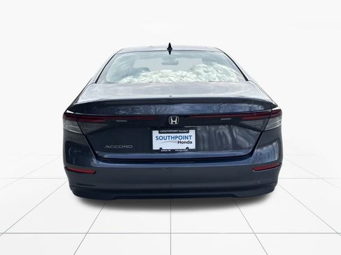 New 2025 Honda Accord SE image 7