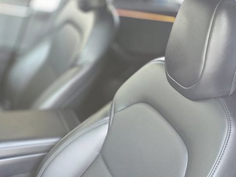 Used 2025 Tesla Model 3 Long Range AWD/4WD image 26