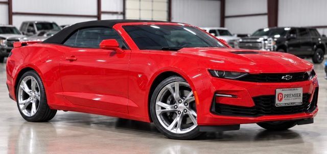 Used 2023 Chevrolet Camaro SS RWD image 1