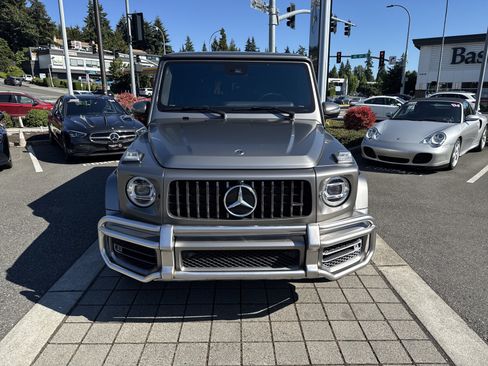 Used 2023 Mercedes-Benz G 63 AMG 4MATIC image 2