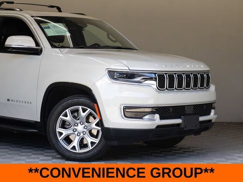 Used 2022 Jeep Wagoneer Series I w/ Convenience Group I RWD image 3