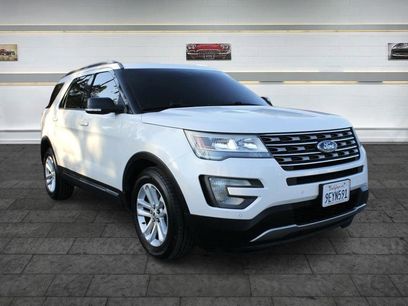 Used 2016 Ford Explorer XLT w/ Equipment Group 202A
