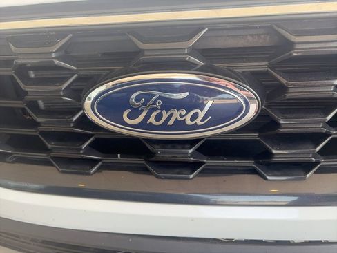 Used 2025 Ford Escape ST-Line FWD image 33