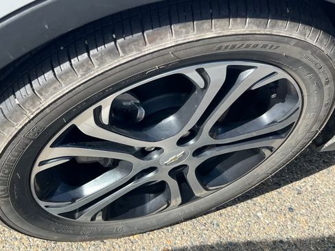 Used 2017 Chevrolet Bolt Premier w/ Driver Confidence II Package image 21