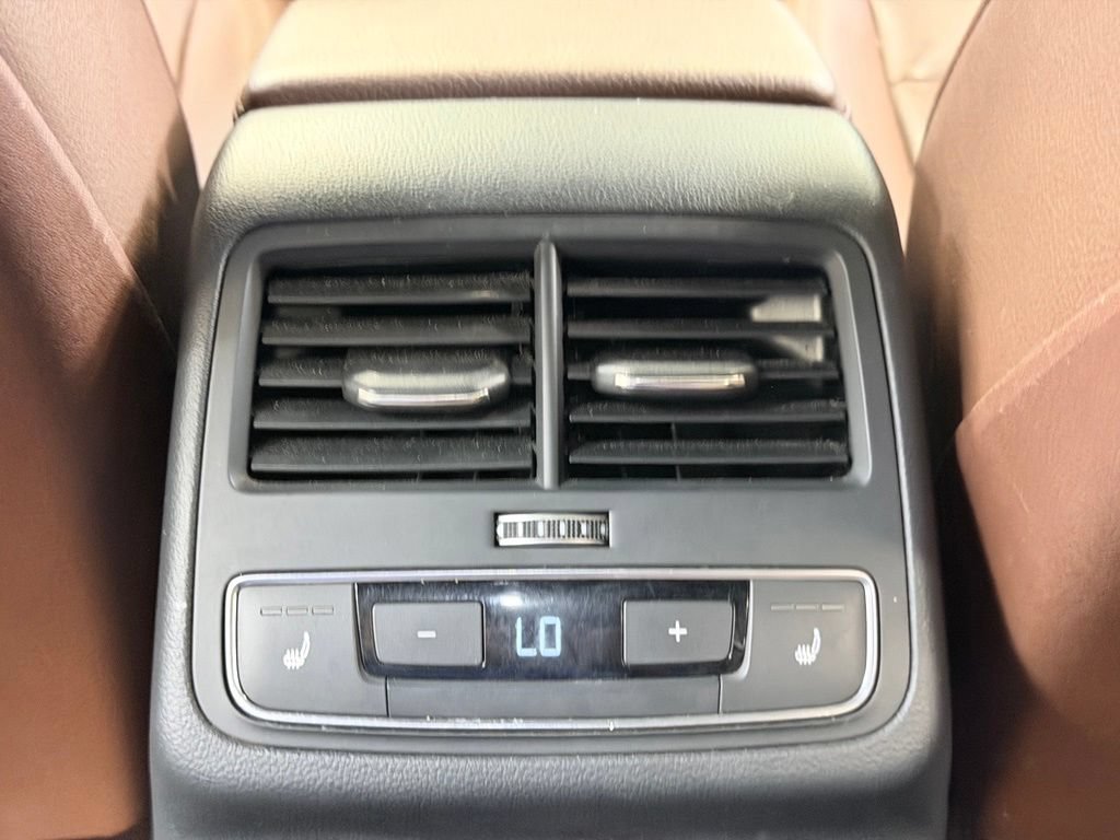 Used 2017 Audi A4 2.0T allroad Premium Plus w/ Technology Package AWD/4WD image 25