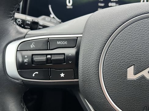 Certified 2024 Kia Sportage SX image 37