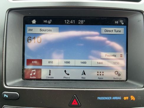 Used 2018 Ford Explorer Sport w/ Ford Safe & Smart Package image 28