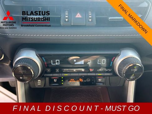 Used 2023 Toyota RAV4 Limited image 68