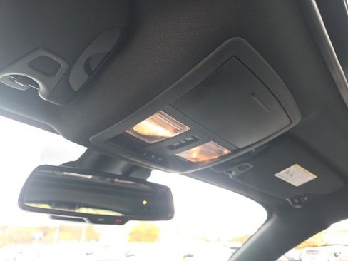 Used 2022 Dodge Challenger SRT Hellcat w/ Plus Package image 21