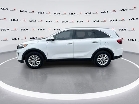 Used 2020 Kia Sorento LX w/ LX I4 Convenience Package FWD image 9