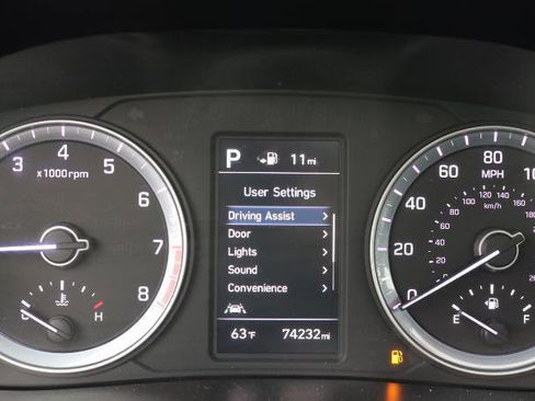 Used 2019 Hyundai Sonata Limited w/ Ultimate Package 04 FWD image 11