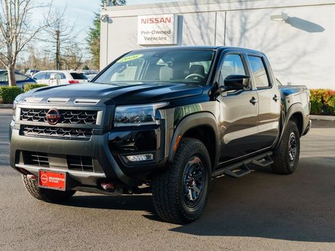 New 2026 Nissan Frontier PRO-4X w/ Pro-4x Convenience Package image 3