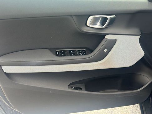 Used 2023 Polestar Polestar 2 AWD/4WD image 17