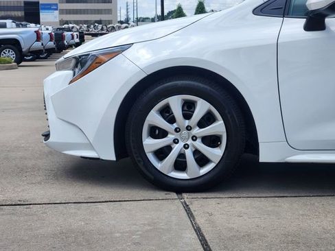 Certified 2026 Toyota Corolla LE FWD image 8