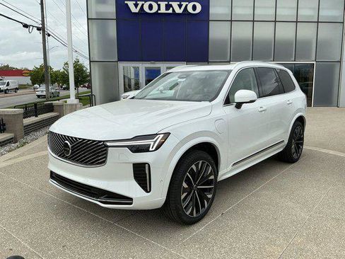 New 2026 Volvo XC90 T8 Ultra w/ Protection Package Premier AWD/4WD image 1