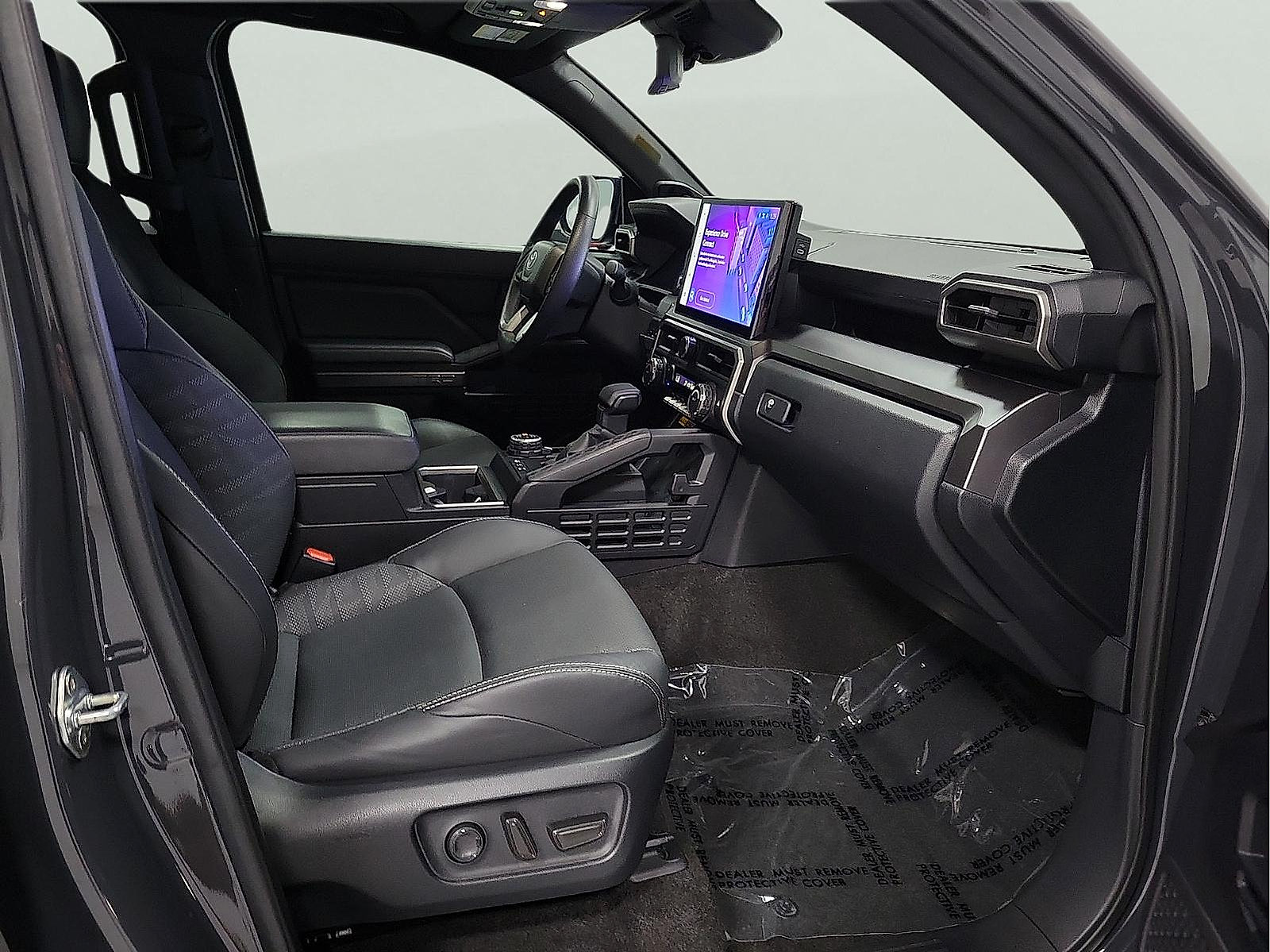 Certified 2025 Toyota 4Runner TRD Off-Road Premium w/ Tow Technology Package AWD/4WD image 15