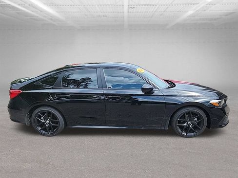 Certified 2024 Honda Civic Sport image 6