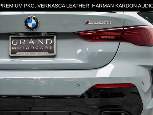 Used 2025 BMW 440i xDrive Coupe w/ Premium Package AWD/4WD image 16