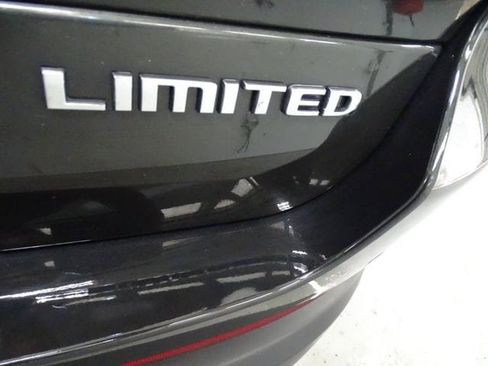 Certified 2023 Jeep Grand Cherokee L Limited AWD/4WD image 26