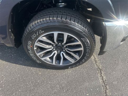 Used 2026 RAM 1500 Limited AWD/4WD image 10