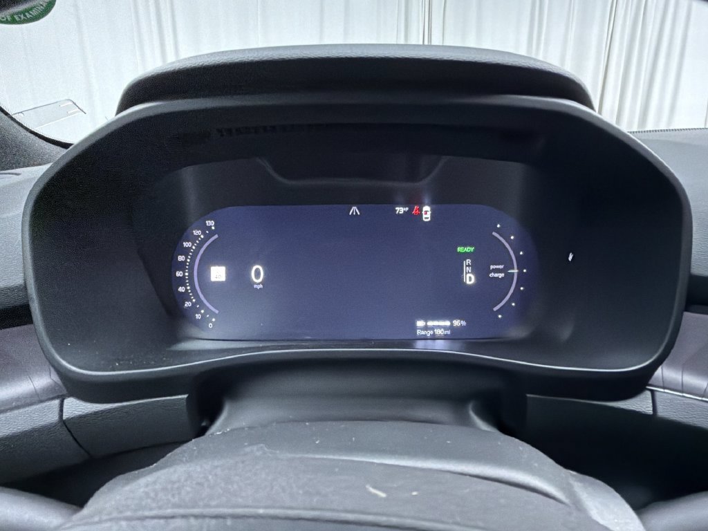 Used 2023 Volvo C40 P8 Recharge Ultimate AWD/4WD image 21