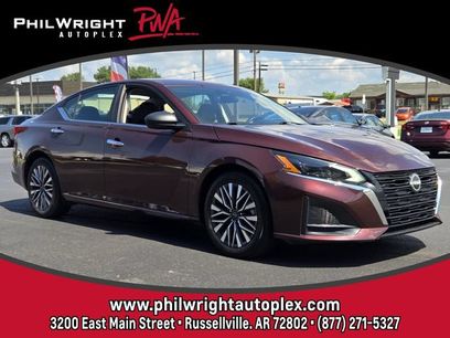 Used 2024 Nissan Altima 2.5 SV