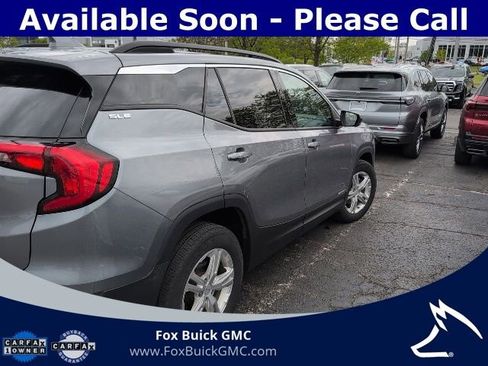 Used 2020 GMC Terrain SLE w/ Driver Convenience Package FWD image 4