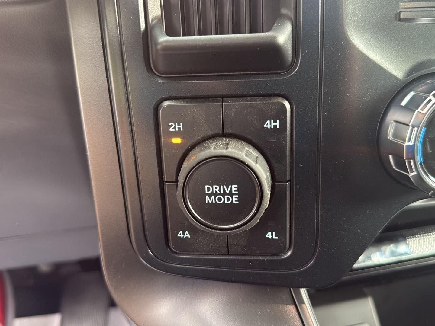 Used 2026 Ford F150 Lariat AWD/4WD image 15