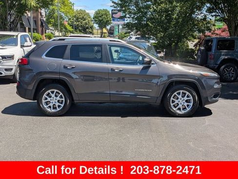 Used 2014 Jeep Cherokee Latitude w/ Comfort/Convenience Group AWD/4WD image 2