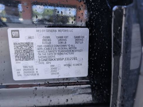 Used 2023 Chevrolet Traverse Premier w/ LPO, Floor Liner Package FWD image 29