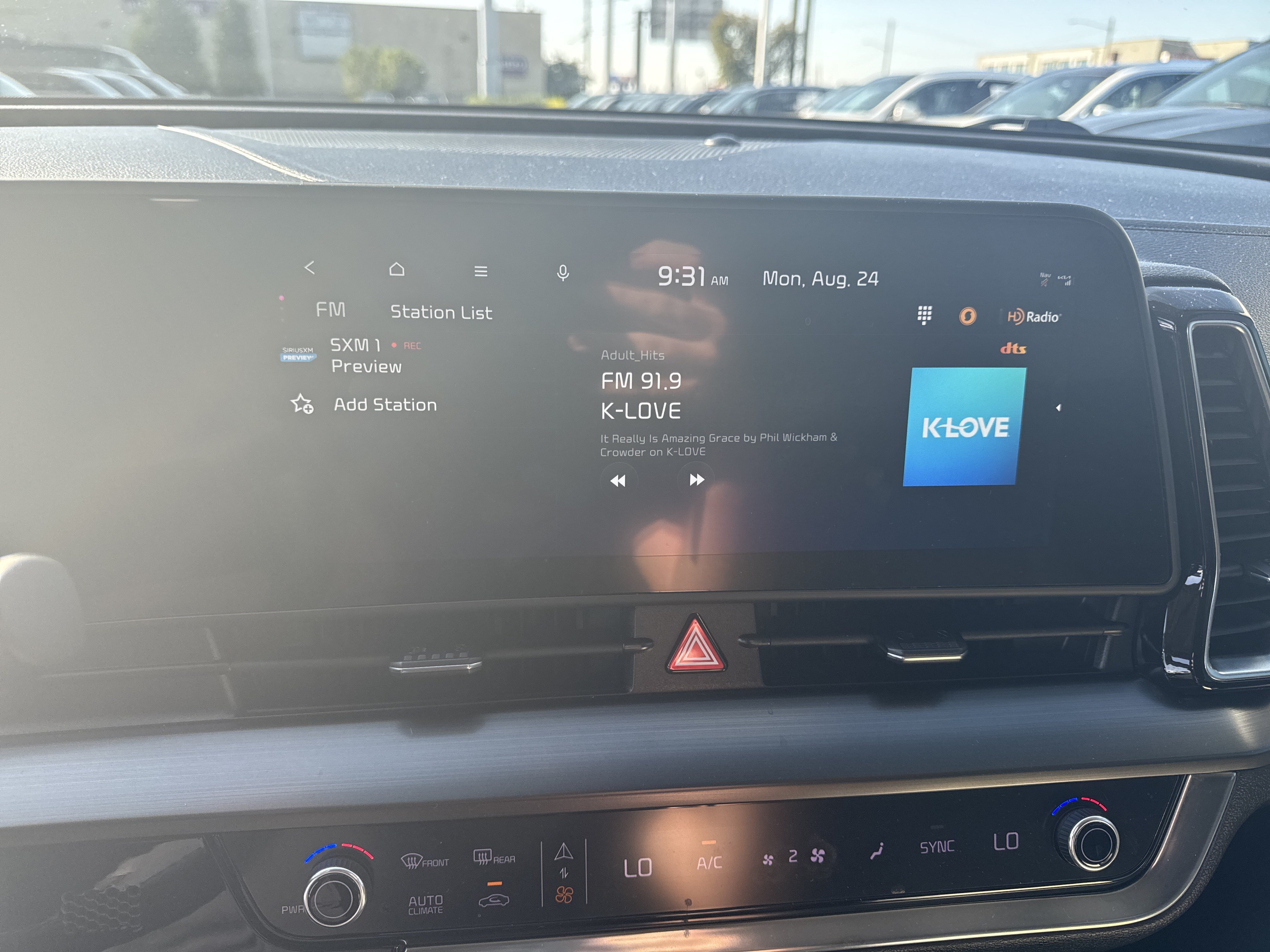 Used 2023 Kia Sportage EX FWD image 23