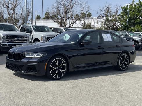Used 2023 BMW 540i w/ M Sport Package RWD image 4