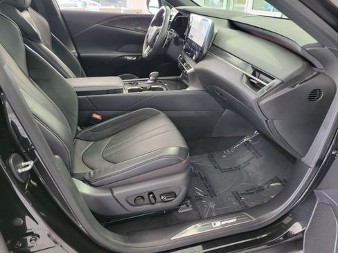 Used 2023 Lexus RX 500h F Sport w/ Cold Area Package AWD/4WD image 17