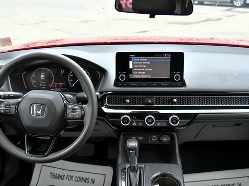Used 2022 Honda Civic LX image 35