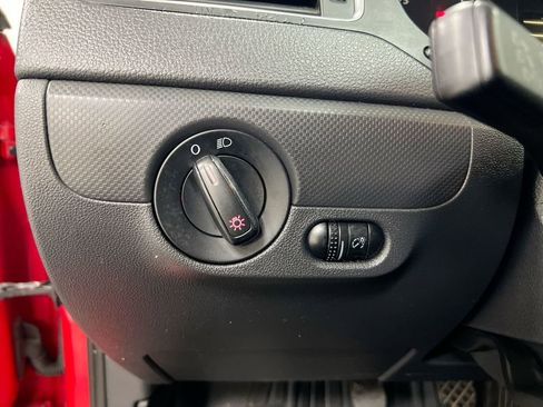 Used 2014 Volkswagen Jetta S FWD image 17