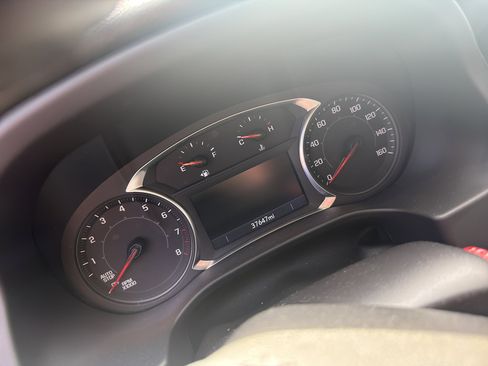 Used 2023 GMC Acadia SLT w/ Elevation Edition AWD/4WD image 3