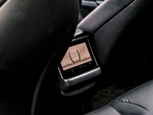 Used 2022 Tesla Model S AWD/4WD image 47