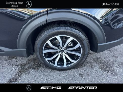 Used 2024 Ford Explorer ST-Line w/ Class IV Trailer Tow Package image 7