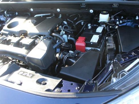 Certified 2025 Toyota RAV4 XLE w/ Convenience Package FWD image 60