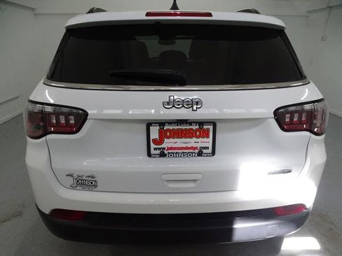 Used 2023 Jeep Compass Latitude AWD/4WD image 19
