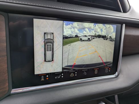 Used 2023 GMC Yukon XL Denali Ultimate w/ LPO, Floor Liner Package AWD/4WD image 26