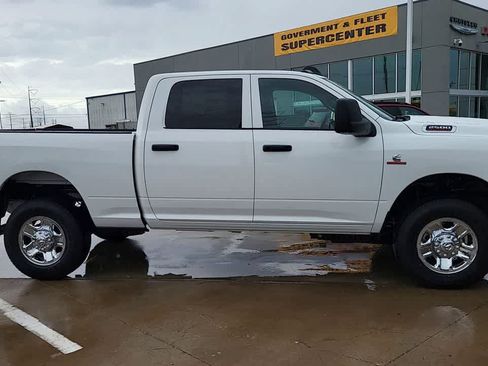New 2026 RAM 2500 Tradesman AWD/4WD image 9