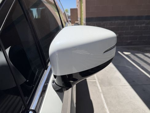 Used 2019 Honda Odyssey Elite image 12