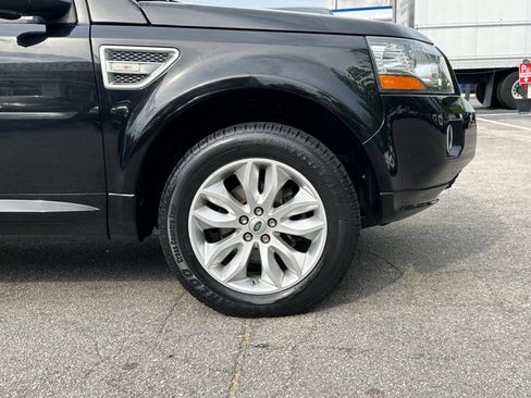 Used 2013 Land Rover LR2 HSE LUX image 39