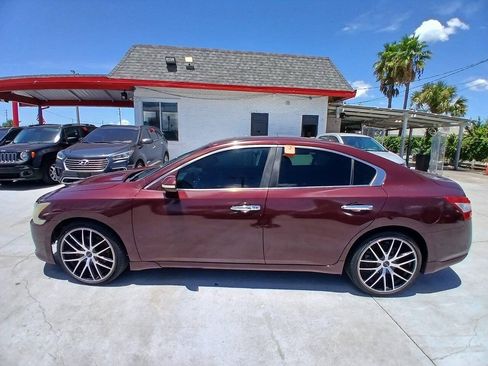 Used 2011 Nissan Maxima 3.5 SV FWD image 7