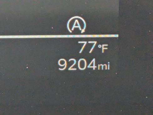 Certified 2025 Kia Sorento LX image 33