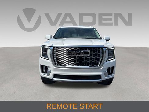 Used 2023 GMC Yukon Denali RWD image 7