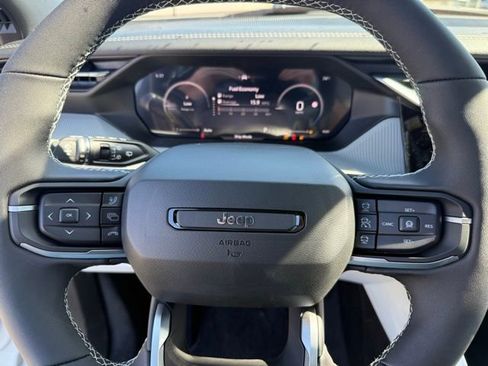 New 2026 Jeep Cherokee Limited image 14